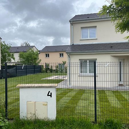 Superbe Maison Avec Jardin Bezannes ภายนอก รูปภาพ
